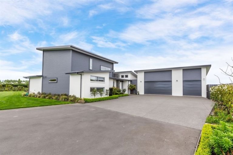 Photo of property in 692 Marshland Road, Ouruhia, Christchurch, 8083