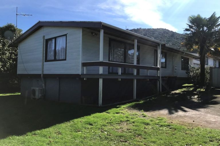 Photo of property in 318b Clayton Road, Pukehangi, Rotorua, 3015