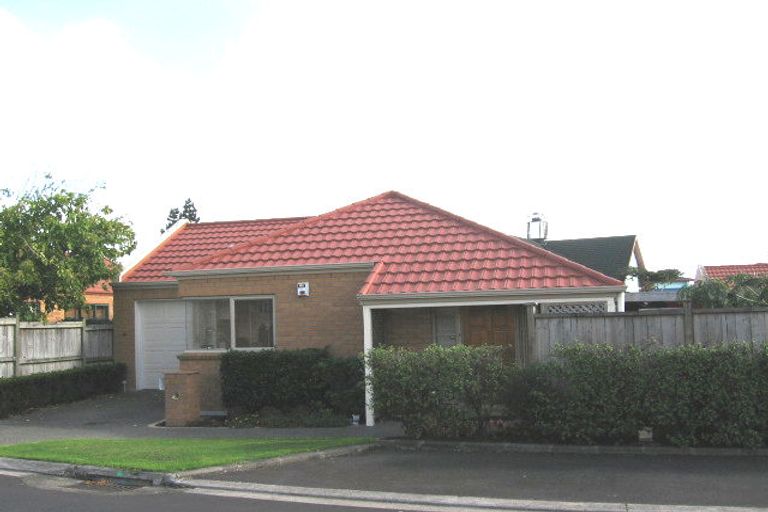 Photo of property in 4 Corran Place, Ranui, Auckland, 0612