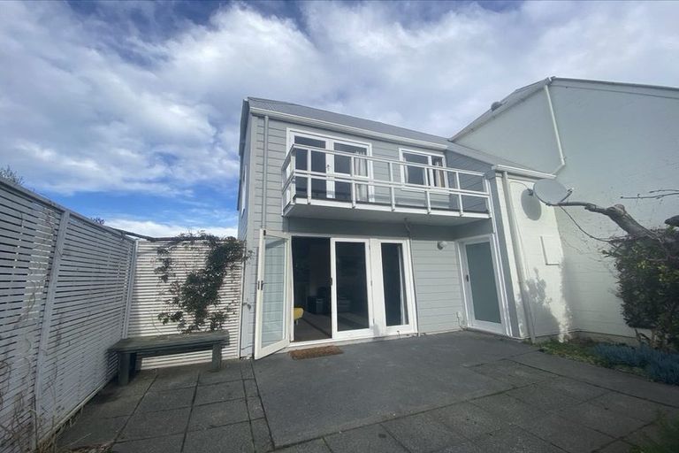 Photo of property in 2/41 Taupata Street, Redcliffs, Christchurch, 8081