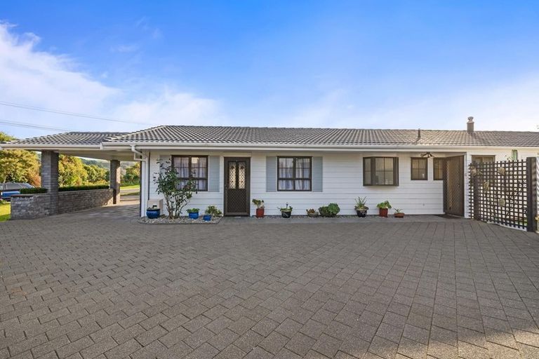 Photo of property in 486 Pukehangi Road, Pomare, Rotorua, 3015