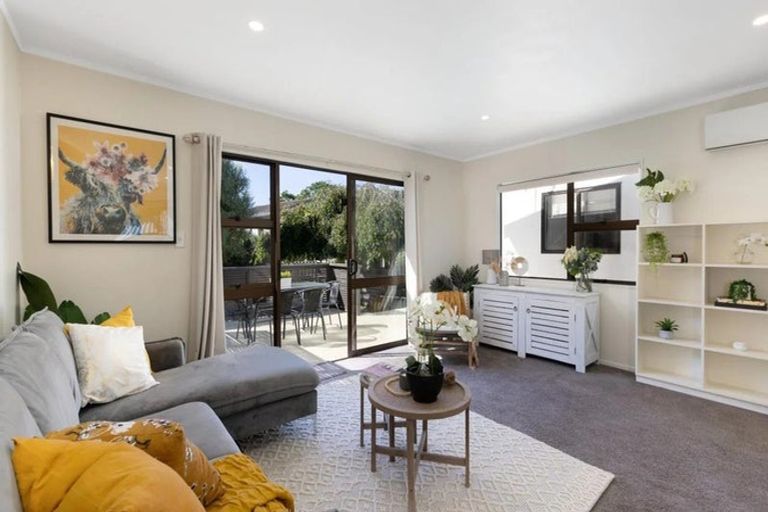 Photo of property in 18 Seymour Place, Bellevue, Tauranga, 3110