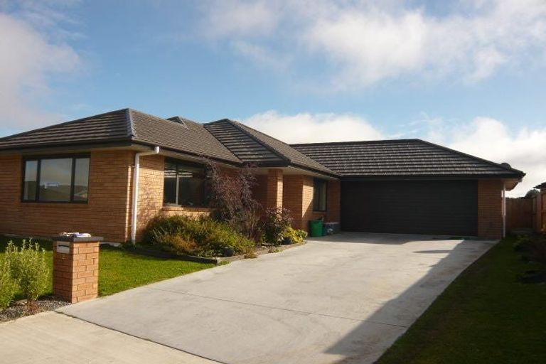 Photo of property in 12 Chalgrove Road, Huntington, Hamilton, 3210