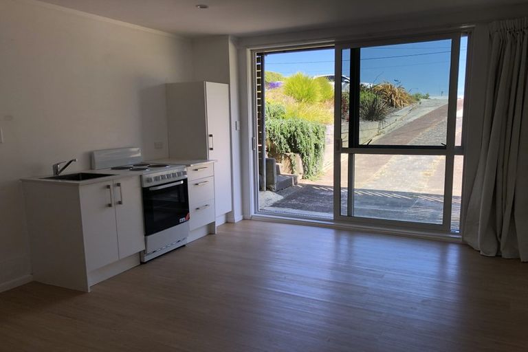 Photo of property in 1009 Whangaparaoa Road, Tindalls Beach, Whangaparaoa, 0930