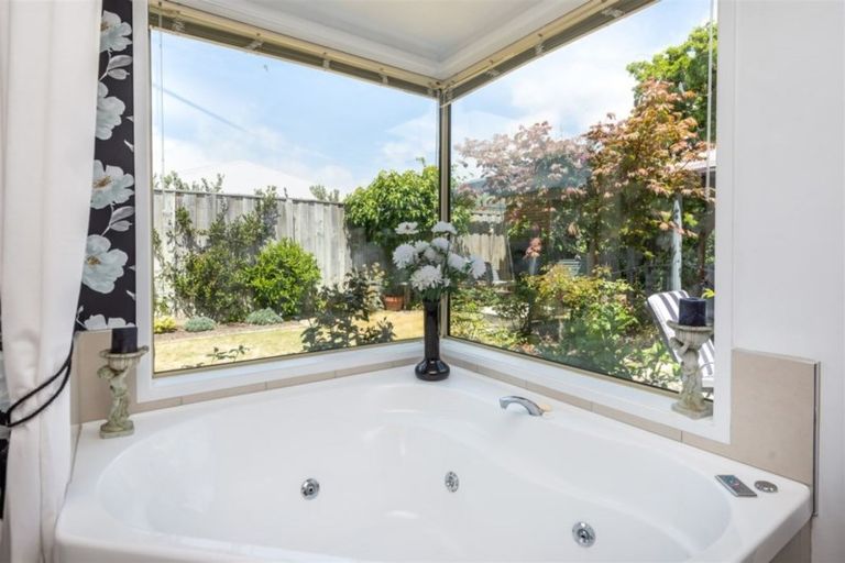 Photo of property in 59 Tutaipatu Avenue, Pegasus, 7612