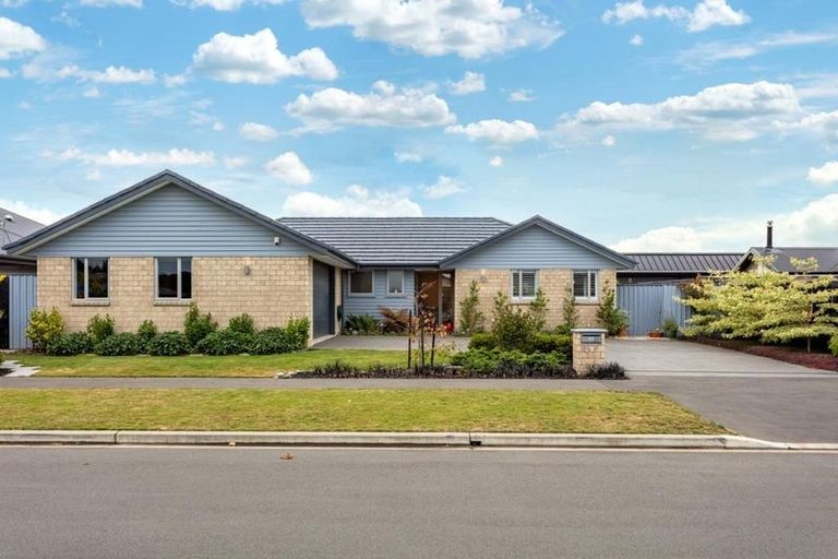 Photo of property in 67 Aviemore Drive, Marshland, Christchurch, 8083