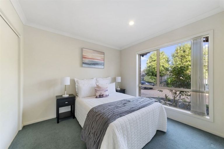 Photo of property in 44 Coolspring Way, Redwood, Christchurch, 8051