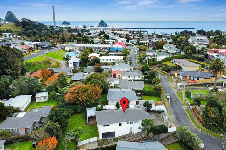 Photo of property in 20 Stuart Place, Blagdon, New Plymouth, 4310