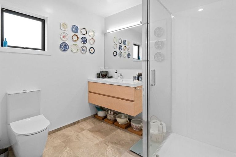 Photo of property in 6 Kingi Te Ahoaho Place, Otaki, 5512