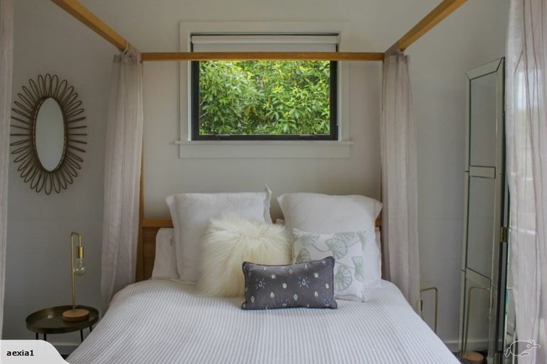 Photo of property in 84 Brooklands Road, Brooklands, New Plymouth, 4310