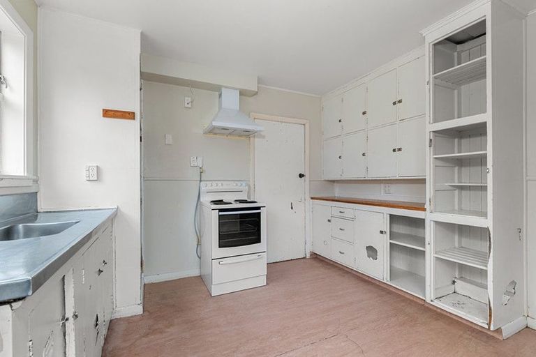 Photo of property in 8 Lyall Place, Bryndwr, Christchurch, 8053