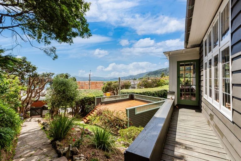 Photo of property in 455 Muritai Road, Eastbourne, Lower Hutt, 5013