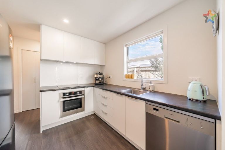 Photo of property in 35 Mcgrath Way, Taita, Lower Hutt, 5011