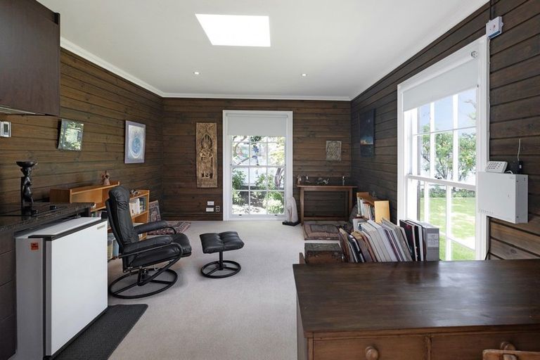 Photo of property in 21 Circuit Street, Merivale, Christchurch, 8052