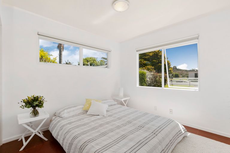 Photo of property in 10 Point Wells Road, Point Wells, Warkworth, 0986