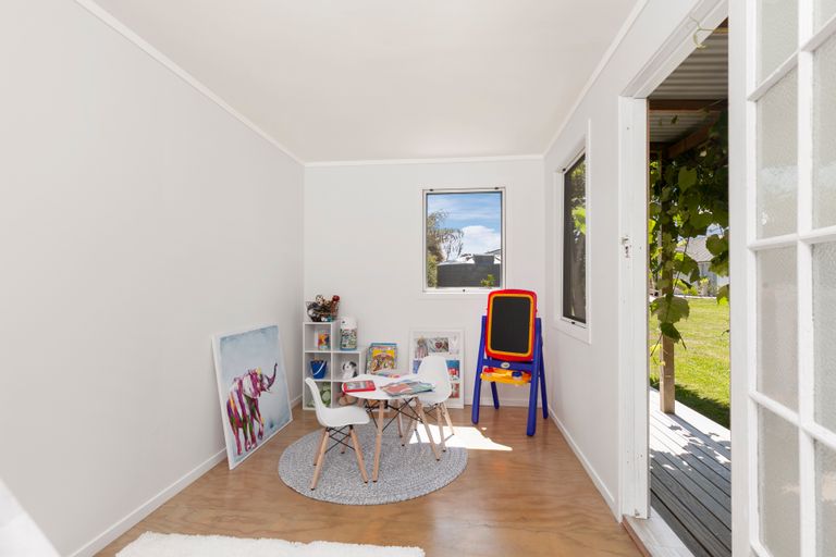 Photo of property in 10 Point Wells Road, Point Wells, Warkworth, 0986