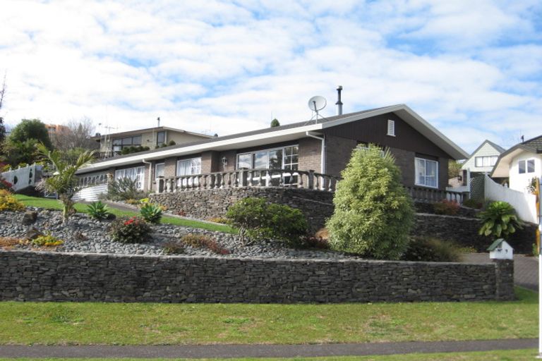 Photo of property in 9 Achilles Crescent, Welcome Bay, Tauranga, 3112