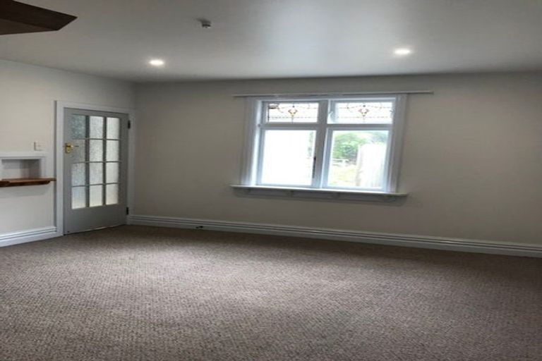 Photo of property in 30 Brighton Street, Island Bay, Wellington, 6023