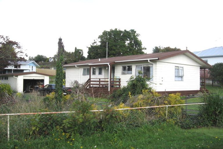 Photo of property in 20 Okoroire Street, Tirau, 3410