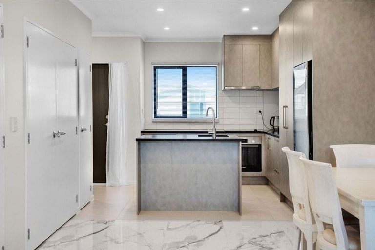 Photo of property in 21a Ventura Street, Mangere, Auckland, 2022