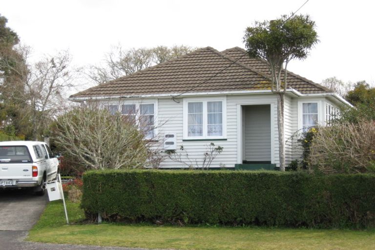 Photo of property in 27 Essex Street, Stratford, 4332