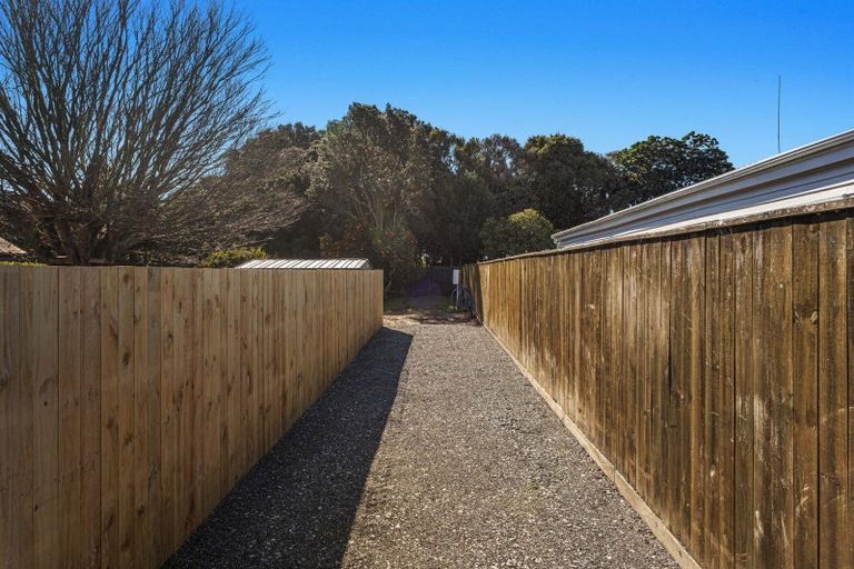 Photo of property in 8a Beach Street, Fitzroy, New Plymouth, 4312