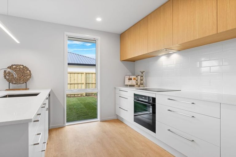 Photo of property in 6 Eccles Place, Halswell, Christchurch, 8025