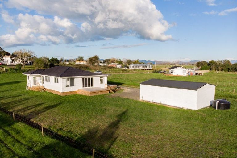Photo of property in 24 Wharf Road, Kerepehi, Paeroa, 3671