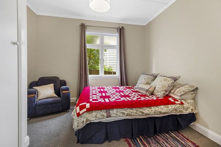 Photo of property in 9 Richmond Avenue, Karori, Wellington, 6012