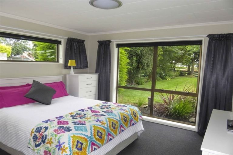 Photo of property in 73 Flora Road East, Makarewa, Invercargill, 9876