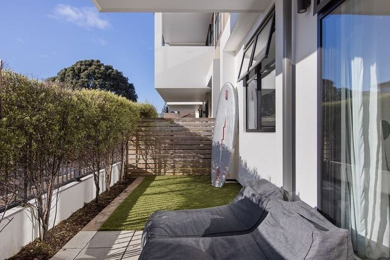 Photo of property in 4/445 Hibiscus Coast Highway, Orewa, 0931