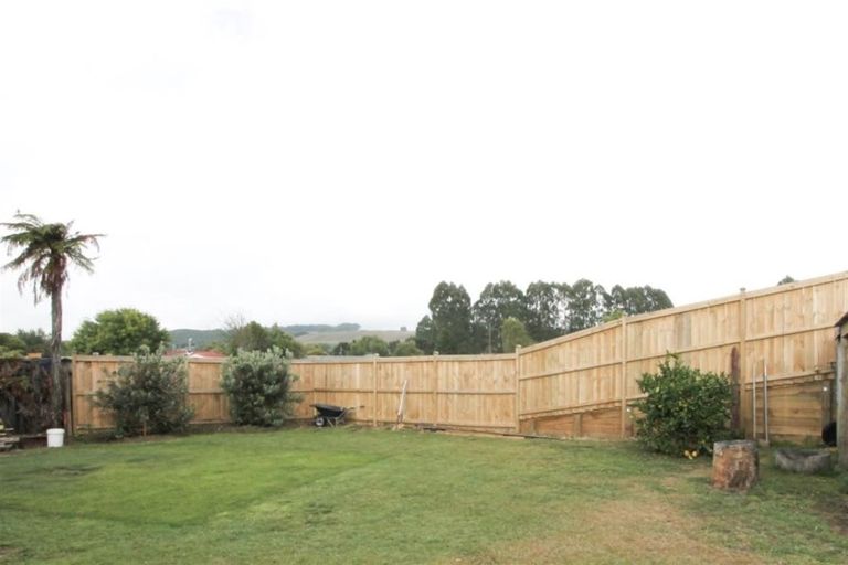 Photo of property in 2 Crystal Place, Pukehangi, Rotorua, 3015