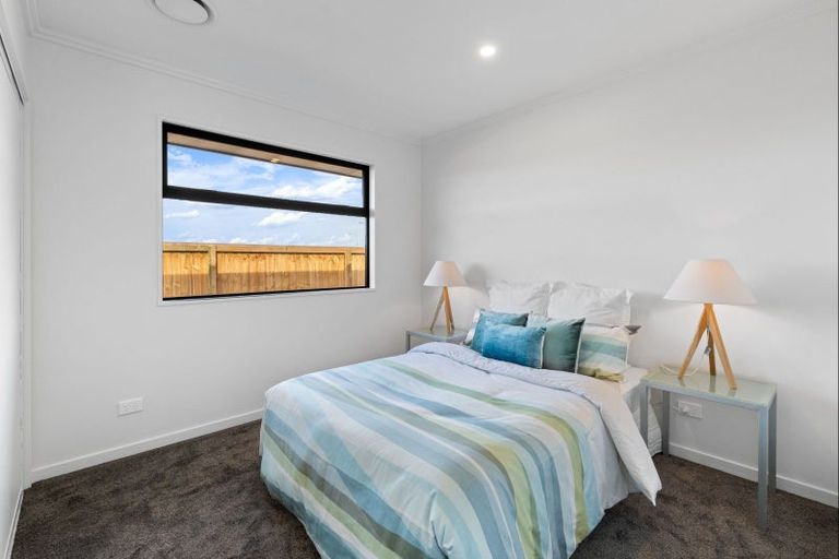 Photo of property in 23 Ridgeland Way, West Melton, 7618