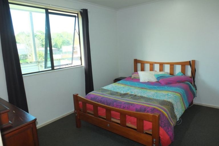 Photo of property in 48 Norbiton Road, Foxton, 4814