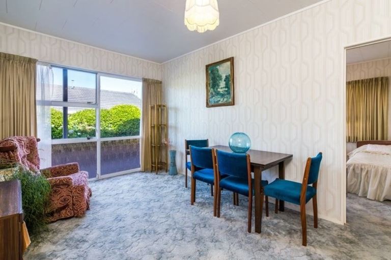 Photo of property in 6 Golders Place, Richmond Heights, Taupo, 3330