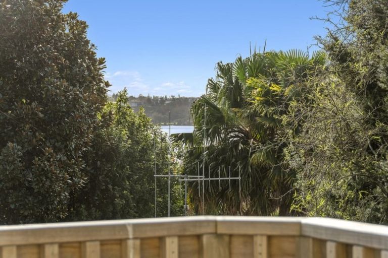 Photo of property in 10 Victory Street, Welcome Bay, Tauranga, 3112