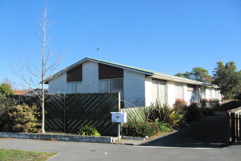 Photo of property in 2/49 Caithness Street, New Brighton, Christchurch, 8083