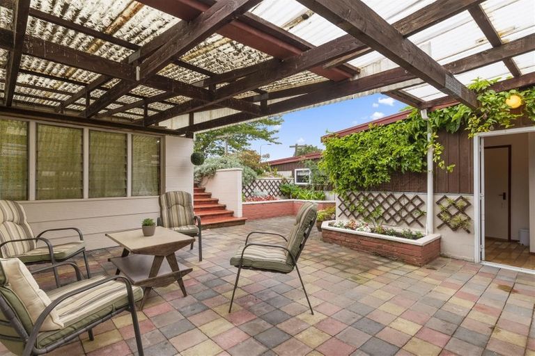 Photo of property in 3 Aries Place, Kawaha Point, Rotorua, 3010