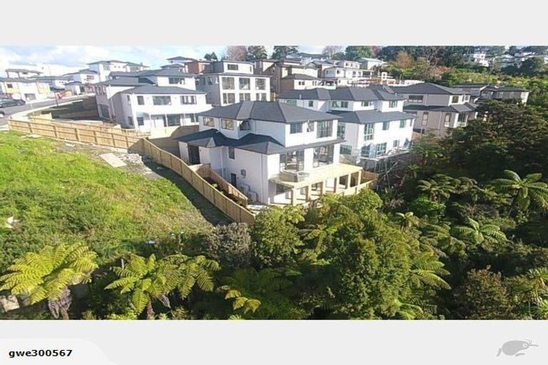 Photo of property in 30 Para Close, Fairview Heights, Auckland, 0632