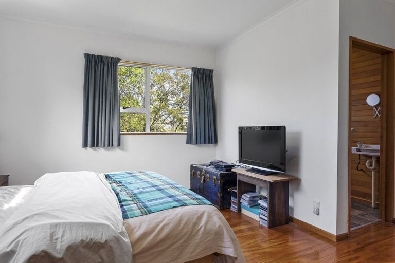 Photo of property in 22 Bank Street, Amberley, 7410