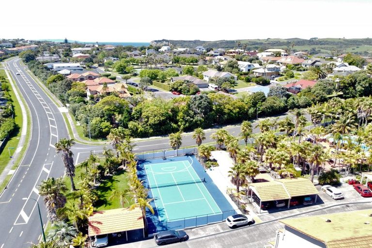 Photo of property in Santa Rosa, 32/340 Gulf Harbour Drive, Gulf Harbour, Whangaparaoa, 0930