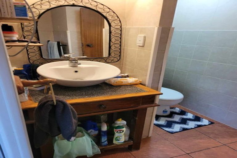 Photo of property in 4 Fleur Avenue, Pakuranga Heights, Auckland, 2010