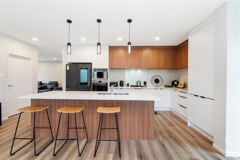 Photo of property in 112 Parkview Drive, Gulf Harbour, Whangaparaoa, 0930