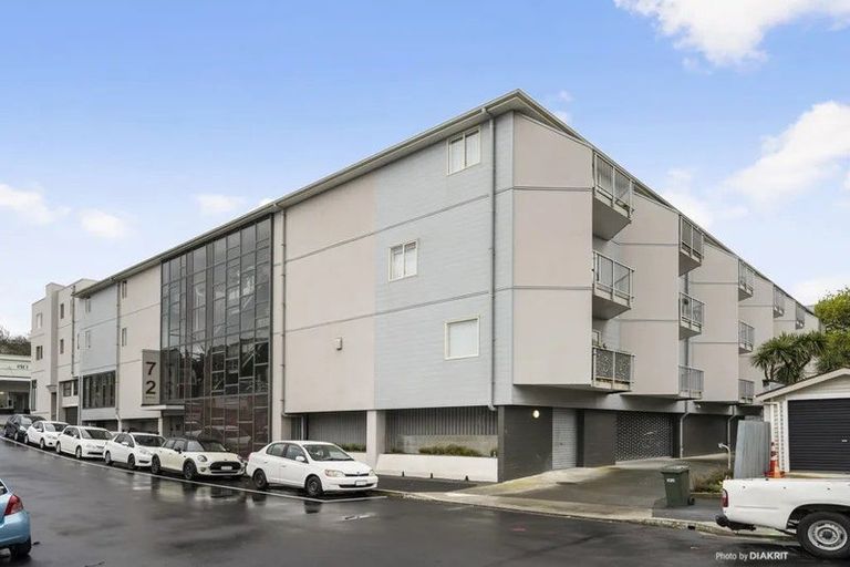 Photo of property in Luxford Villas, 304/72 Herald Street, Berhampore, Wellington, 6023