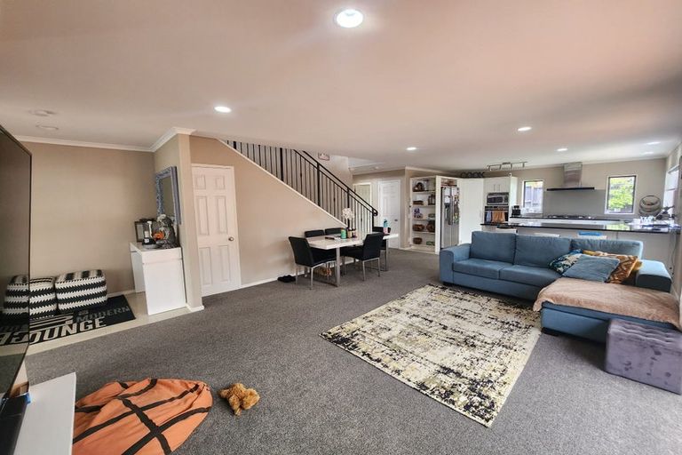 Photo of property in 3 Beros Place, Flat Bush, Auckland, 2016