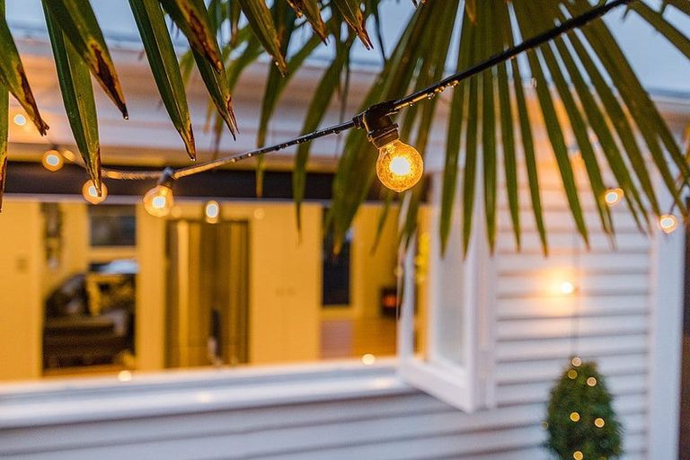 Photo of property in 222 Henderson Valley Road, Henderson, Auckland, 0612