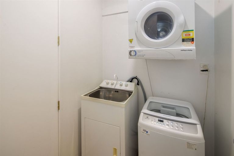 Photo of property in Tennyson Apartments, 18/25 Tennyson Street, Te Aro, Wellington, 6011