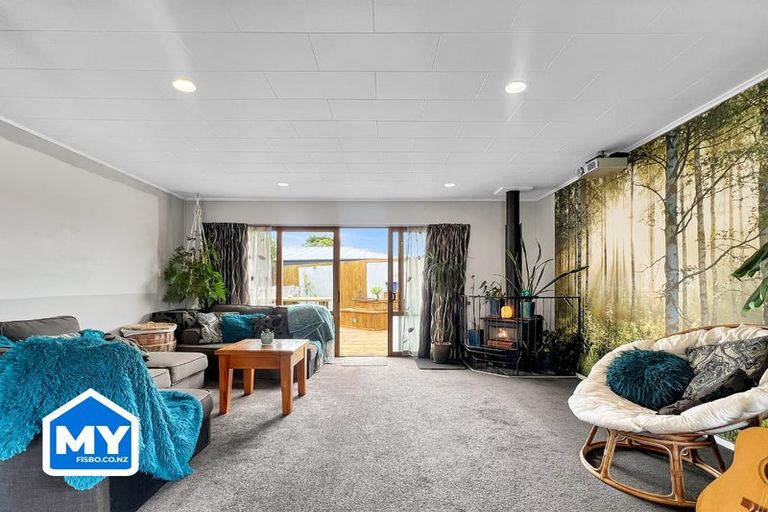 Photo of property in 15 Islington Place, Tamatea, Napier, 4112