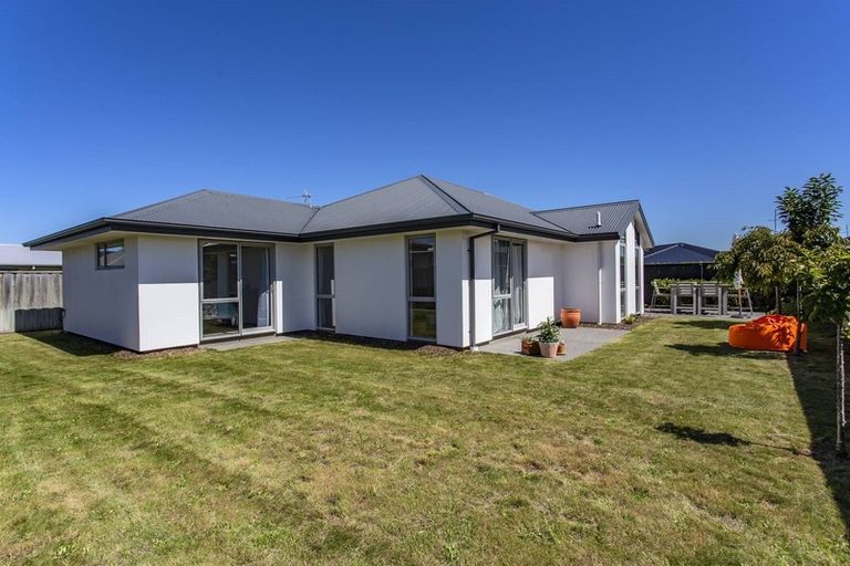 Photo of property in 96 Kawari Drive, Pegasus, 7612