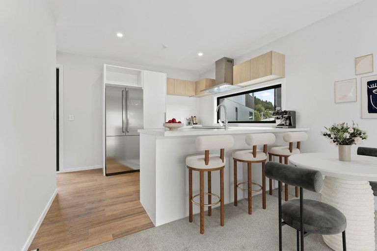 Photo of property in 8/4 Tawhai Street, Stokes Valley, Lower Hutt, 5019